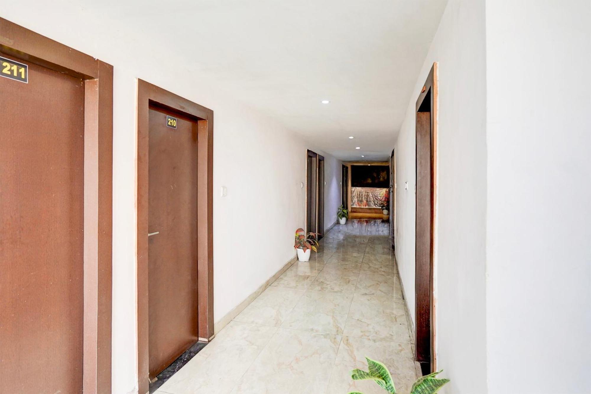 Hotel O Ss Palace Raipur  Ngoại thất bức ảnh